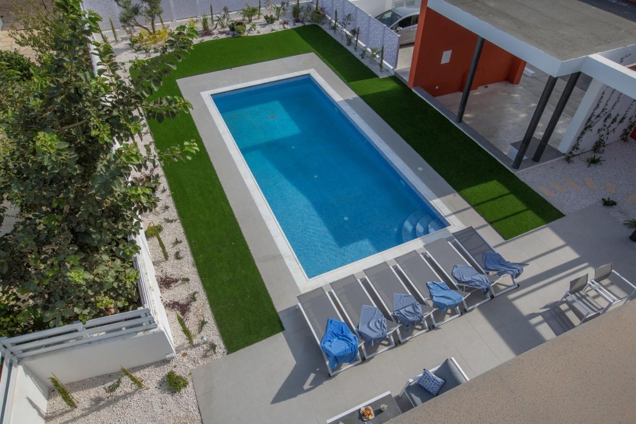 Colour Residences 普罗塔拉斯 外观 照片