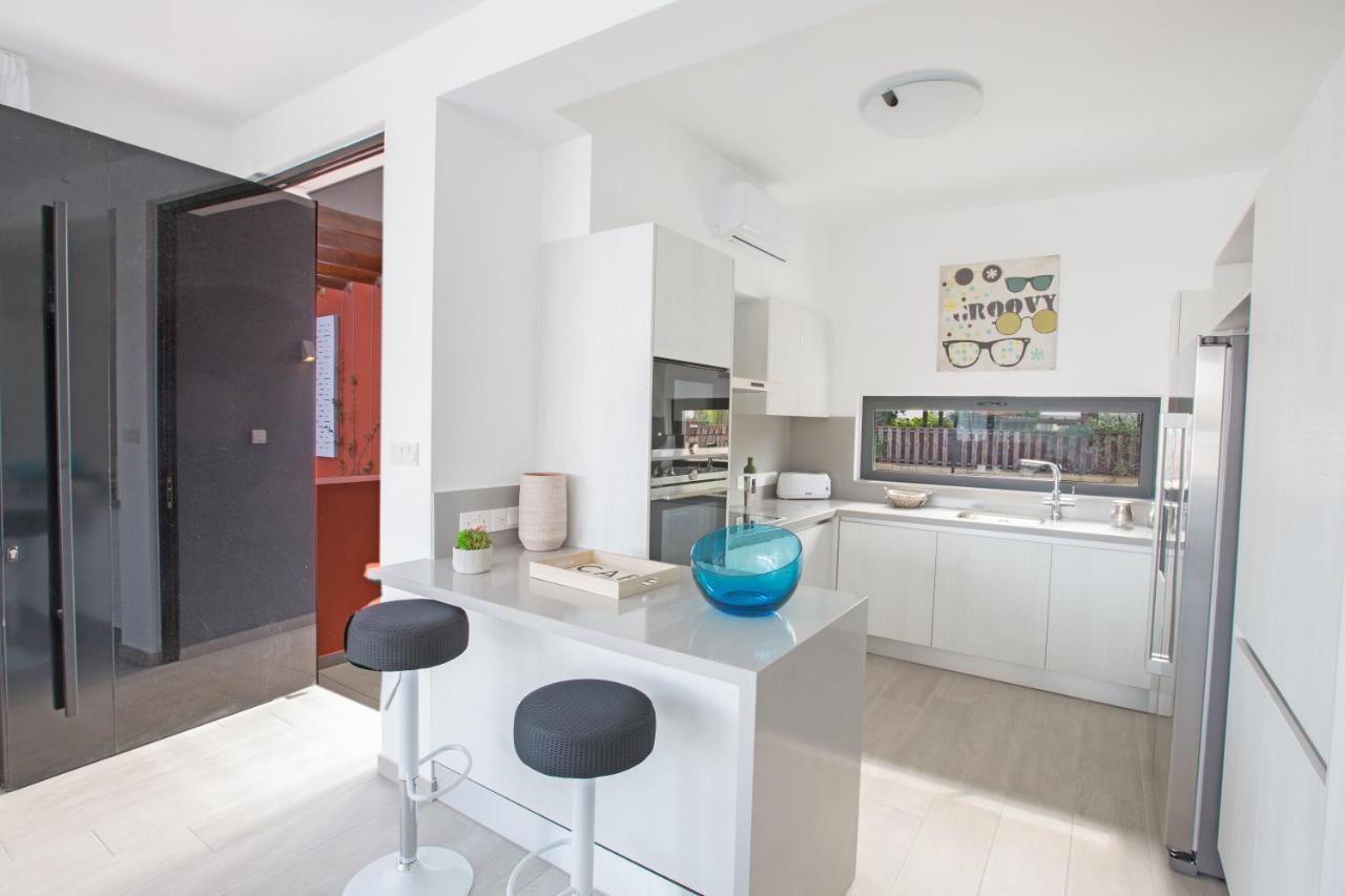 Colour Residences 普罗塔拉斯 外观 照片
