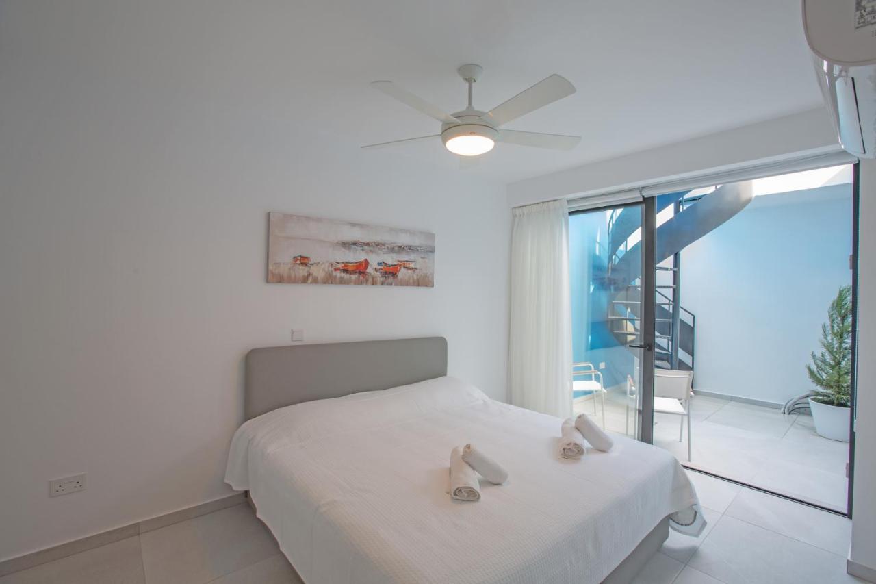 Colour Residences 普罗塔拉斯 外观 照片