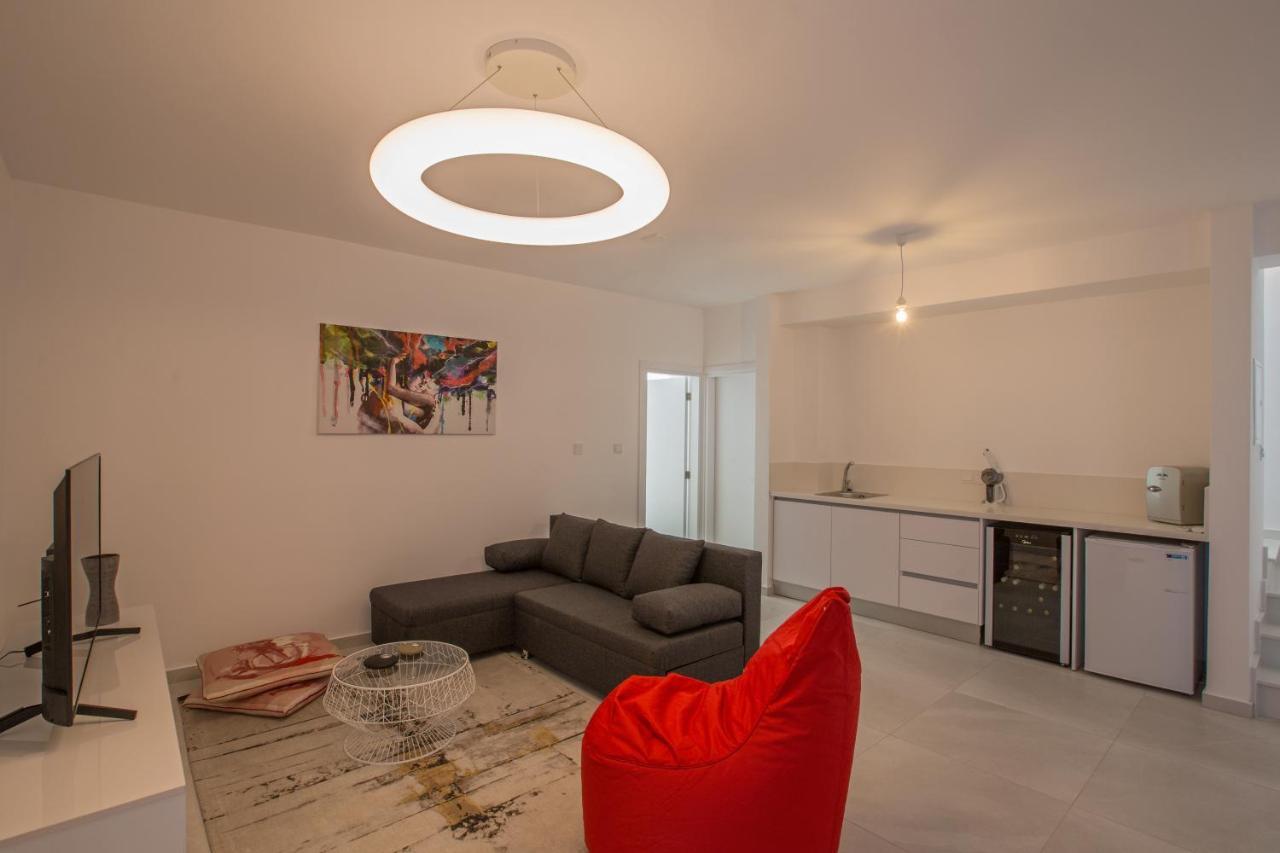 Colour Residences 普罗塔拉斯 外观 照片